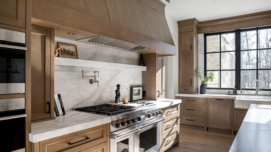The Resurgence of Stove Alcoves: A Modern Take on Kitchen Design